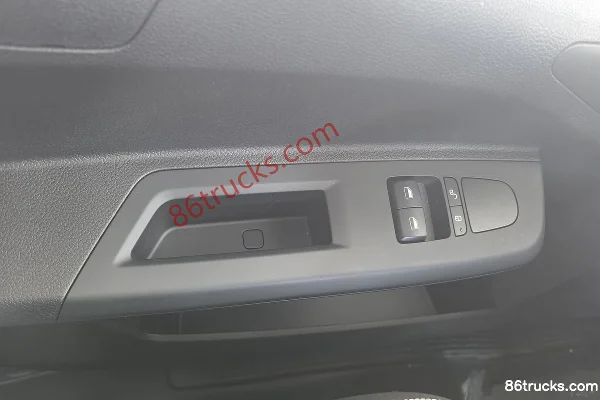 BYD T5 Fortune Edition 4.15m Single Row Pure Electric Van Light Truck BYD 151kWh 4X2(6 wheels) Cab (3) | 86Trucks