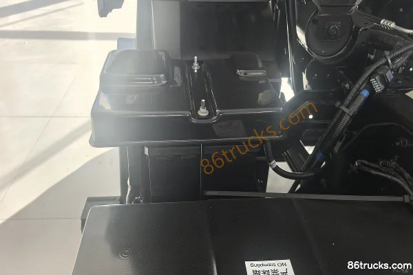 BYD T5 Fortune Edition 4.15m Single Row Pure Electric Van Light Truck BYD 151kWh 4X2(6 wheels) Chassis (2) | 86Trucks
