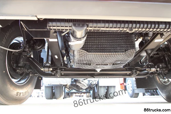 FAW Jiefang Qingdao Yinghang Zhixiang Edition 14.6L LNG 630 hp 6X4(10 wheels) Fast Gear 16-speed AMT Automatic Tractor Truck Chassis (2) | 8