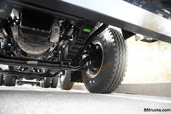 FAW Jiefang Qingdao Yingchi 8.2L Diesel 380 hp 8X4(12 wheels) Fast Gear 12-Speed Flat Top 5.6m Dump Truck Chassis (3) | 86Trucks