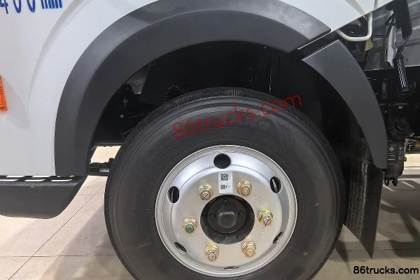 Dongfeng Duolika D6-M Version Super 142 ch 4X2(6 roues) 4,17 m camion porteur à ridelles cabine simple Châssis (3) | 86Trucks