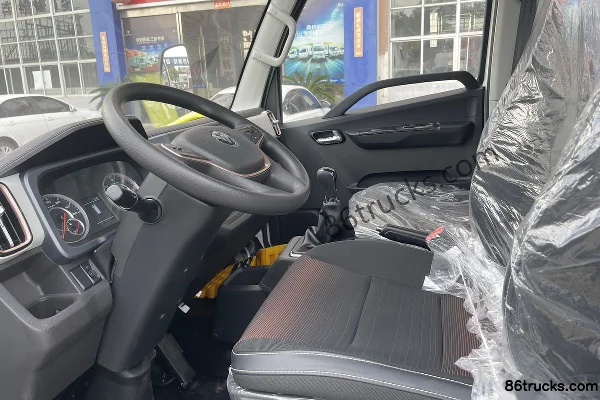 Foton V Card 2.3L Diesel 142hp 4X2(6 wheels) WLY 5-Speed 4.17m Single Row Van Truck Cab (2) | 86Trucks
