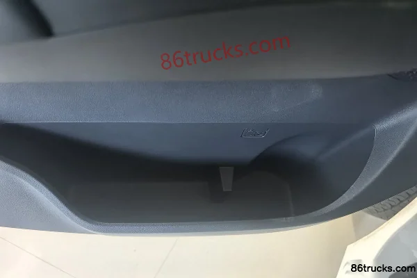 Foton Lefu 2025 Ruixing Edition 6 places fourgon électrique pur CATL 50.23kWh Cabine (3) | 86Trucks