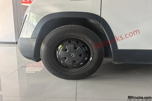 Foton Lefu 2025 Ruixing Edition 6 places fourgon électrique pur CATL 50.23kWh Châssis (1) | 86Trucks
