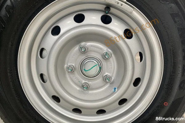 Foton Xiangling Q Split Luxury 1.6L 120 hp 4X2(6 wheels) gasoline 2.5m double-row van mini truck Chassis (3) | 86Trucks