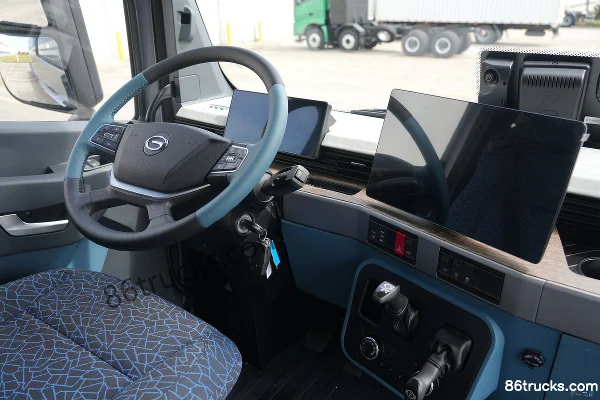 GAC Leader T9 6X4(10 wheels) Electric Tractor Truck CALB 400.62kWh Cab (2) | 86Trucks