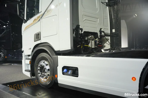 Scania Series Diesel 500 hp 6X2R tractor truck Chassis (3) | 86Trucks