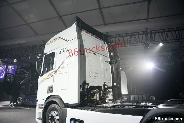 Scania Series Diesel 500 hp 6X2R tractor truck Chassis (1) | 86Trucks
