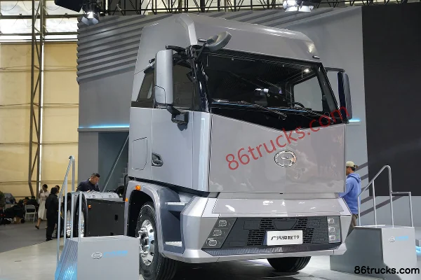 GAC Leader T9 6X4(10 wheels) Pure Electric Tractor Truck CALB 400.6kWh Exterior