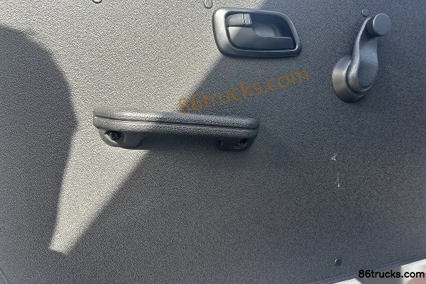 SRM Xinyuan Little Sea Lion X30 2023 Super Enjoy 1.5L CNG 86hp 6-seat Micro Van Cab (3) | 86Trucks