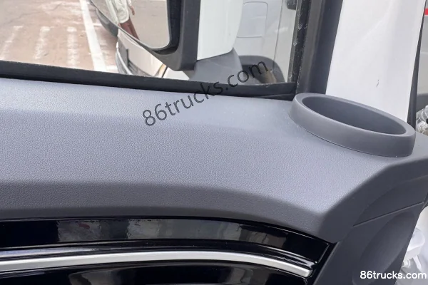 Foton Letu Air Brake 4.2m Single Row Electric Van Light Truck 4X2(6 wheels) Cab (1) | 86Trucks