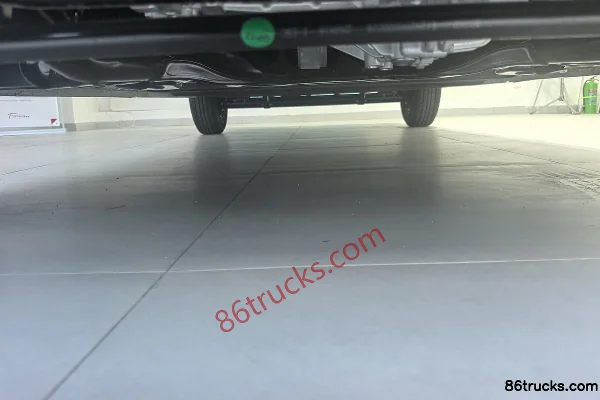 FotonU7 2025 Smart Edition 6-Seat Pure Electric Light Bus AiYiKe 50.23kWh Chassis (3) | 86Trucks