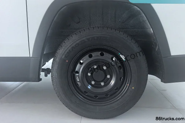 FotonU7 2025 Smart Edition 6-Seat Pure Electric Light Bus AiYiKe 50.23kWh Chassis (2) | 86Trucks
