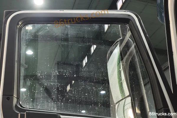 XCMG Hanfeng XG2 6X4(10 roues) tracteur routier électrique pur CATL 400 kWh Cabine (2) | 86Trucks