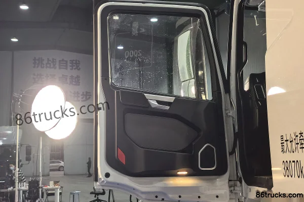 XCMG Hanfeng XG2 6X4(10 roues) tracteur routier électrique pur CATL 400 kWh Cabine (1) | 86Trucks