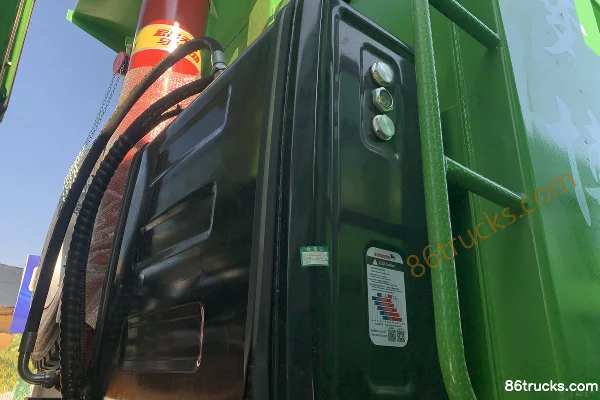 Auman Kunlun 8X4(12 wheels) 8.8m Pure Electric Dump Truck CATL 400kWh Chassis (2) | 86Trucks