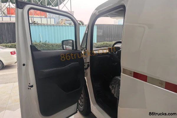 Foton Lefu 2025 Model Yuexing Edition 2-Seat Pure Electric Panel Van CATL 50.23kWh Cab (1) | 86Trucks