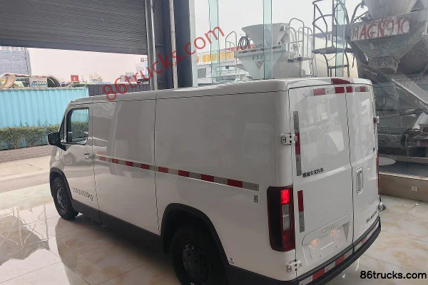 Foton Lefu 2025 Model Yuexing Edition 2-Seat Pure Electric Panel Van CATL 50.23kWh Cargo Box (2) | 86Trucks