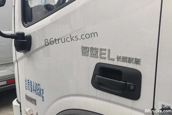 Foton Zhilan EL-Plus Air Brake 4.17m Single Row Pure Electric Flatbed Light Truck Yiwei 141.32kWh 4X2(6 wheels) Exterior (2) | 86Trucks