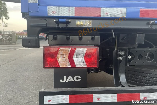 JAC Shuailing S7 160 hp 4X2(6 wheels) 4.18m Single Row Flatbed Light Truck (China VI) Body (1) | 86Trucks
