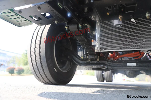Dongfeng Tuoxing S3L 4X2(6 wheels) Single Row Pure Electric Dump Truck CATL 155kWh Chassis (2) | 86Trucks