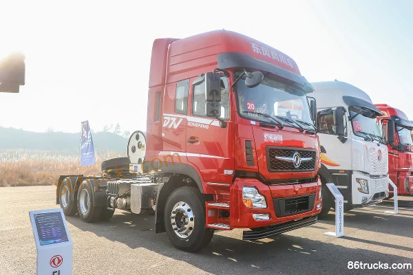 Dongfeng Changxing D7V 13,6 L LNG 530 ch 6X4(10 roues) Fast Gear 12 vitesses tracteur routier Extérieur