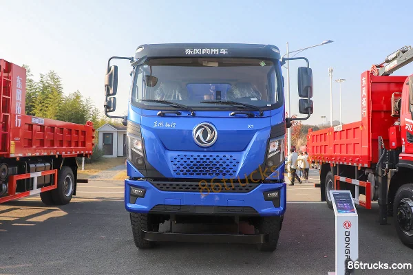 Dongfeng Tuoxing X1 4.3L Diesel 240 hp 4X4(6 wheels) Fast Gear 10-speed 4.5m Dump Truck Exterior (2) | 86Trucks
