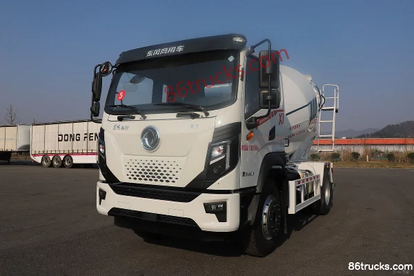 Dongfeng Tuoxing X1 220 hp 4X2(6 wheels) Diesel Concrete Mixer Truck Exterior (3) | 86Trucks
