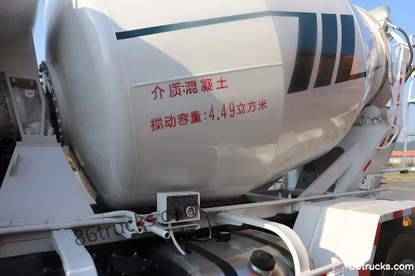 Dongfeng Tuoxing X1 220 hp 4X2(6 wheels) Diesel Concrete Mixer Truck Body (3) | 86Trucks