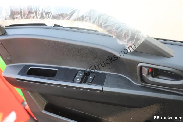 Dongfeng Tuoxing S3 PLUS 4.3L Diesel 220 hp 4X2(6 wheels) Fast Gear 10-speed 3.9m Cab-over Dump Truck (2) | 86Trucks