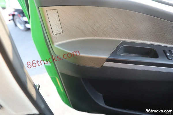 Dongfeng Tuoxing X1 4X2(6 wheels) Single Row Electric Dump Truck CATL 180.87kWh Cab (2) | 86Trucks