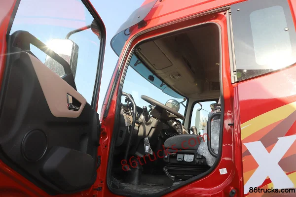 Dongfeng Changxing X3 6,7 L CNG 260 ch 4X2(6 roues) Fast Gear 8 vitesses camion porteur Cabine (1) | 86Trucks