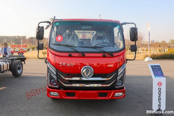 Dongfeng Tuoxing S1 2.5L Diesel 160hp 4X2(6 wheels) Fast Gear 10-speed 3.5m Single Row Dump Truck Exterior (2) | 86Trucks