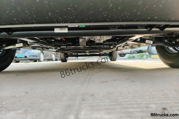 Maxus Da Niu V1L 2025 Model 5-Seat Low Roof Pure Electric Multi-Purpose Passenger Vehicle SAIC Spider 62kWh Chassis (1) | 86Trucks