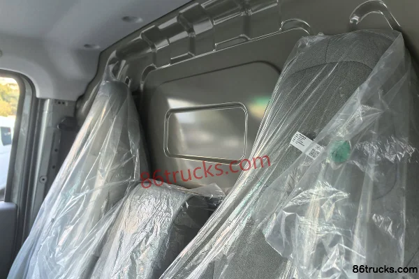 FARIZON Xingxiang V8E 2025 Smart Edition 2-Seat Pure Electric Panel Van Xuanwu 51.4kWh Cab (3) | 86Trucks