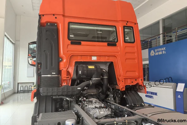 Sitrak SITRAK G5 Roi de la pleine charge, diesel 6,9 L, 290 ch, 4X2(6 roues) , Sinotruk 8 vitesses, camion porteur à grille 6,8 m Châssis (3