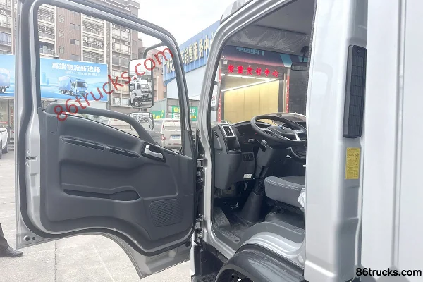 Lanjing Yue EN 4,18 m cabine simple fourgon électrique pur EVE 81,59 kWh 4X2(6 roues) (1) | 86Trucks
