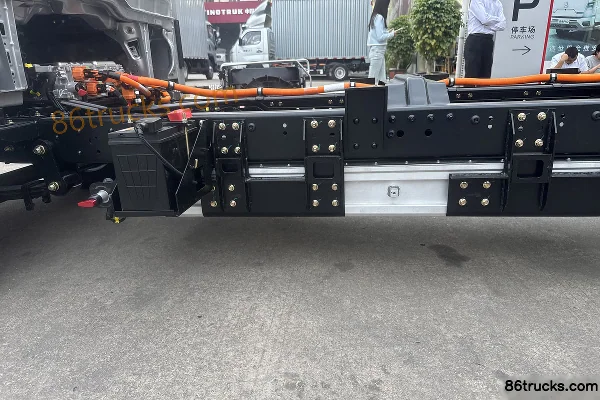 Lanqing X1 Hydraulic Brake 3.7m Single-Cab Pure Electric Grain Hauler Mini Truck EVE 65.66kWh 4X2(6 wheels) Chassis (3) | 86Trucks