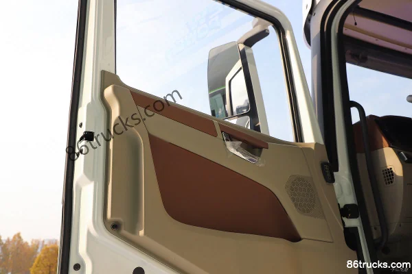 SHACMAN Delong G6000E 4X2(6 wheels) Electric Tractor Truck 512.59kWh Cab (3) | 86Trucks