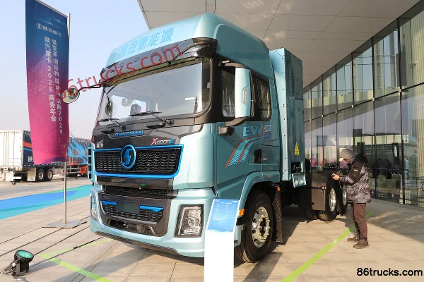 SHACMAN Delong X5000E 6X4(10 wheels) Electric Tractor Truck Sunwoda 465.99kWh Exterior (3) | 86Trucks