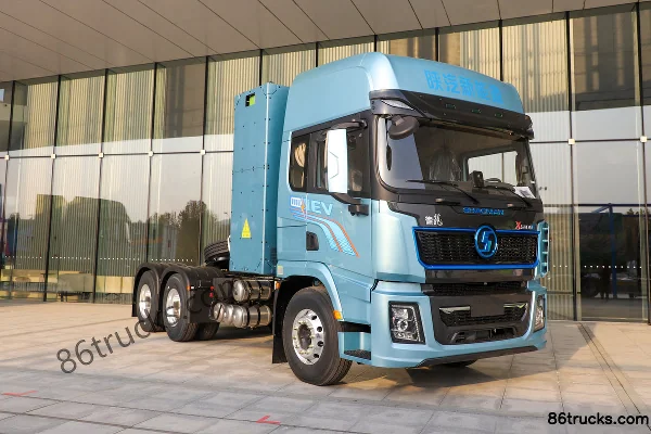 SHACMAN Delong X5000E 6X4(10 wheels) Electric Tractor Truck Sunwoda 465.99kWh Exterior