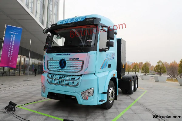 SHACMAN Delong M5000E 6X4(10 wheels) Battery-Swap Electric Tractor Truck 400kWh Exterior (3) | 86Trucks
