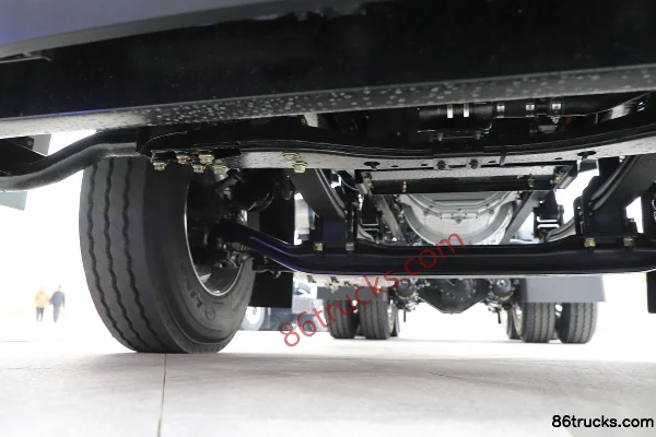SHACMAN Delong M5000E 6X4(10 wheels) Battery-Swap Electric Tractor Truck 400kWh Chassis (2) | 86Trucks