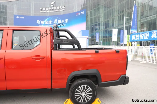 FAW Jiefang 2L essence Pick-up Photos officielles (1) | 86Trucks