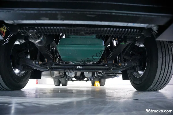 FAW Jiefang J6E 12.5L Diesel 520 hp 4X2(6 wheels) FAW Jiefang 12-speed AMT Automatic L2 Tractor Truck Chassis (1) | 86Trucks