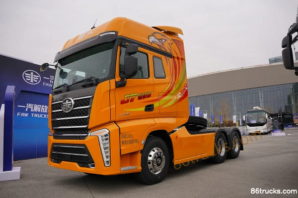 FAW Jiefang J7 Heavy Truck 560hp 6X4(10 wheels) Tractor Truck (FAW Jiefang 12-speed) (Axle Ratio 4.1) Exterior (2) | 86Trucks