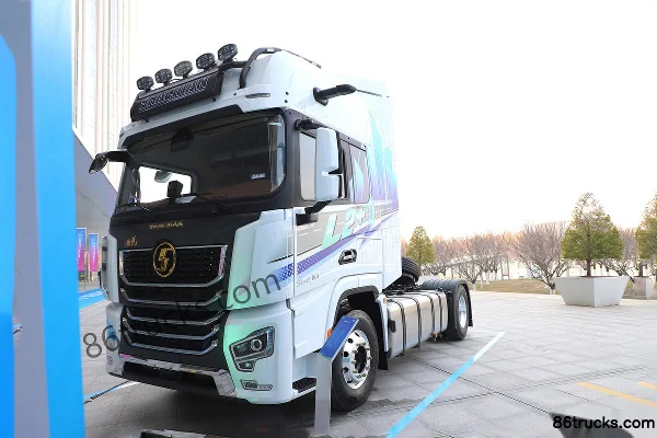 SHACMAN Delong G6000 12.5L Diesel 560 hp 4X2(6 wheels) Fast Gear 16-Speed Tractor Truck Exterior (3) | 86Trucks