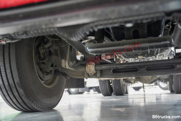 Dongfeng Changxing X9 15,5L LNG 630 ch 6X4(10 roues) Fast Gear 16 vitesses AMT automatique tracteur routier Châssis (2) | 86Trucks
