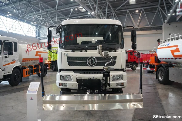 Dongfeng Tianjin VR 230 hp 4X2(6 wheels) cleaning truck Exterior (2) | 86Trucks