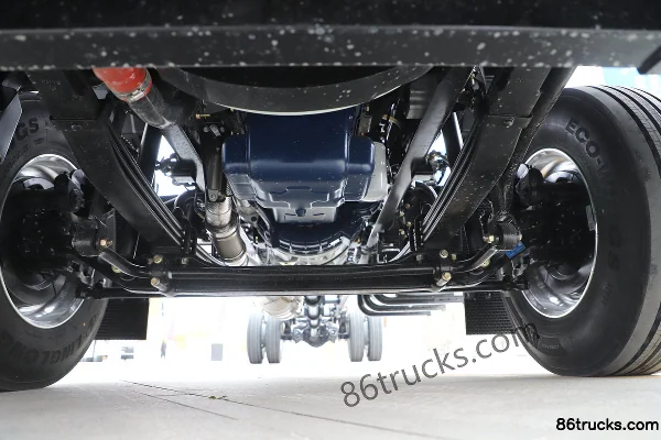 SHACMAN Delong M6000 Elite Edition 300 hp 4X2(6 wheels) Hook Lift Cargo Truck Chassis (1) | 86Trucks